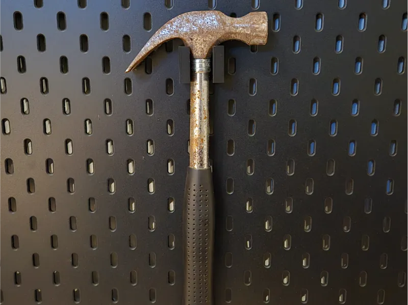 Skådis Hammer Holder - Self-Centering Design