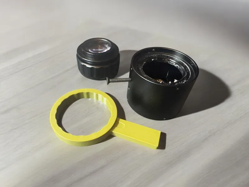 v770 pro c lens removal tool