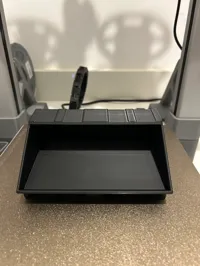 Vide-poche sous tableau de bord Hyundai Ioniq 5 avec porte-cartes — photo 2