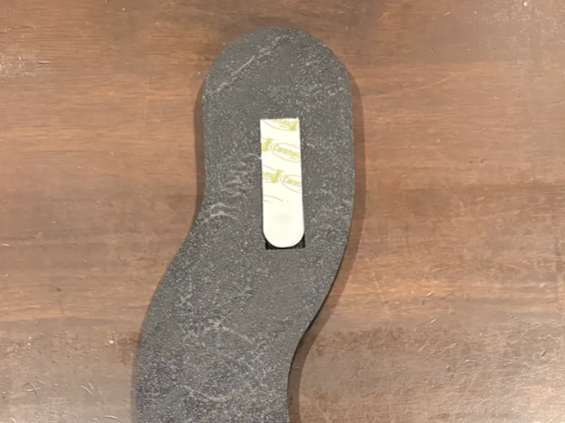 Vertuo Dispenser w/ Command Strips
