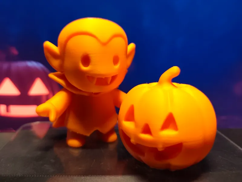 Cute Vampire & Pumpkin – Easy to Customize