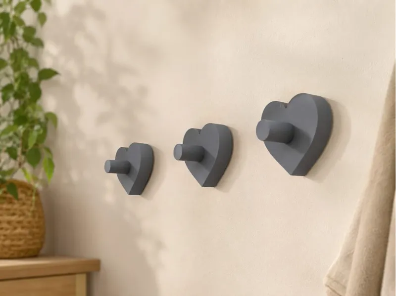 Heart Wall Hooks Set