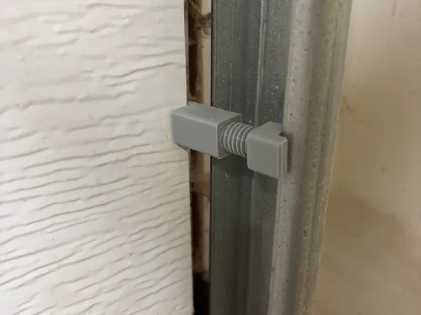 Kit de joint d'étanchéité pour rail de porte de garage