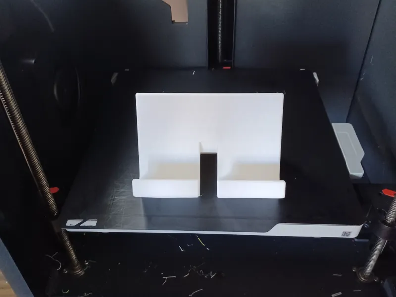 Phone & Tablet Stand