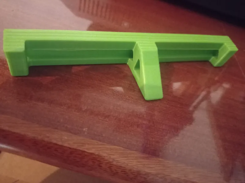 Laptop stand