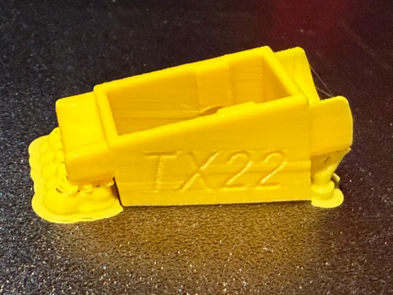 TX 22 magazine load assist