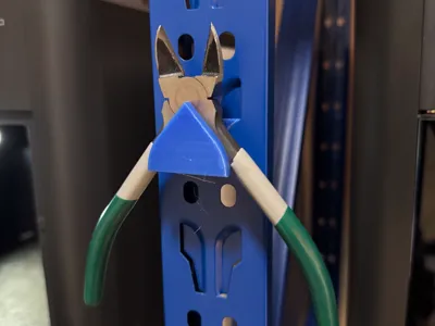 Water-pliers hook for heavy-duty shelving
