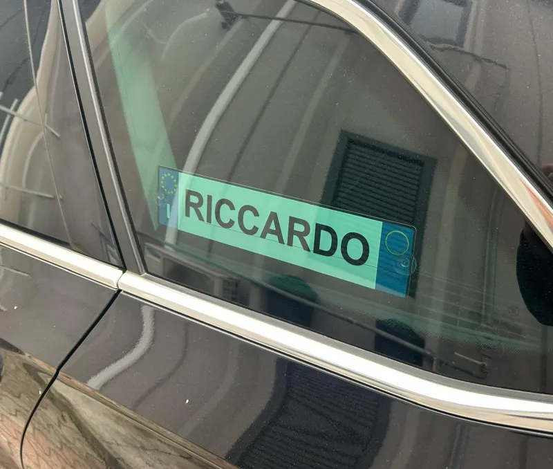targa personalizzabile IT V3