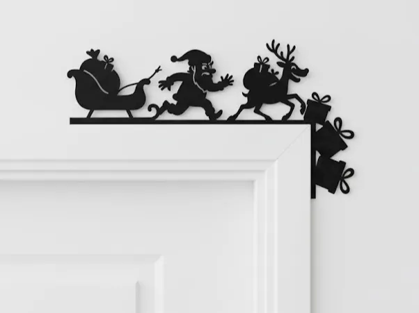 Christmas doorframe decoration