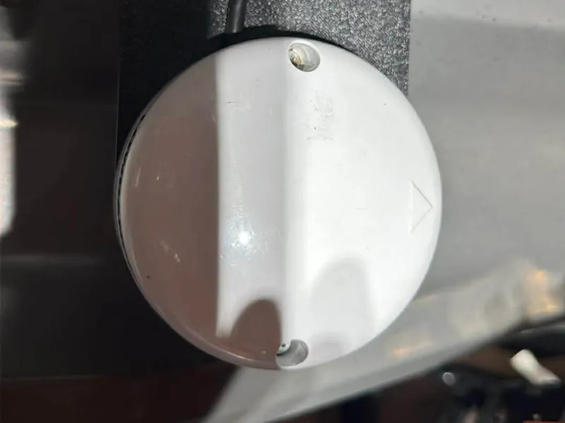 Lowrance Point 1 - Track Mount