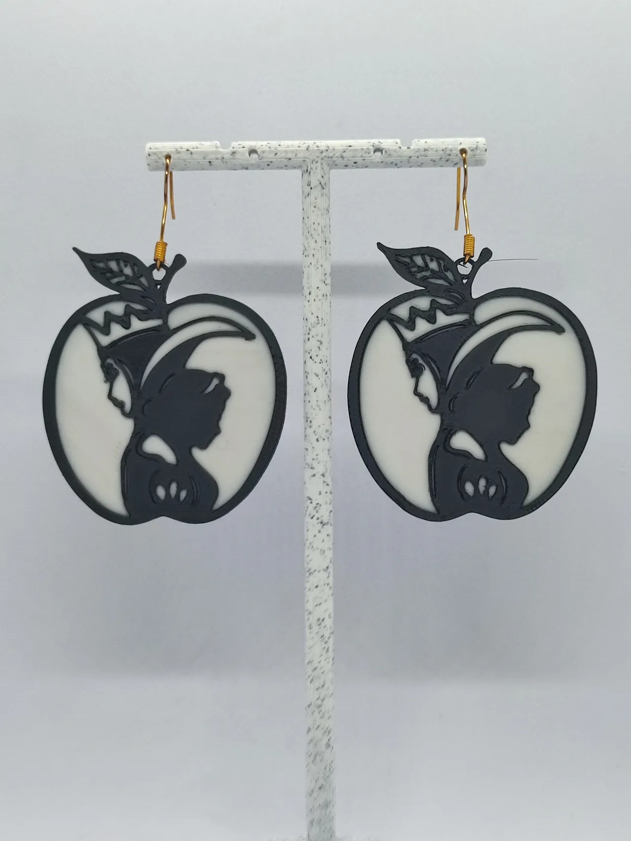 Aretes Silueta de Cuento view 3