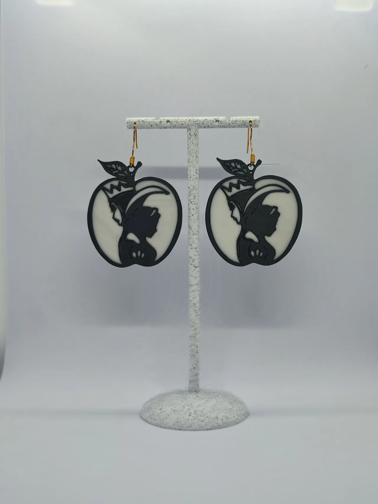 Aretes Silueta de Cuento view 2