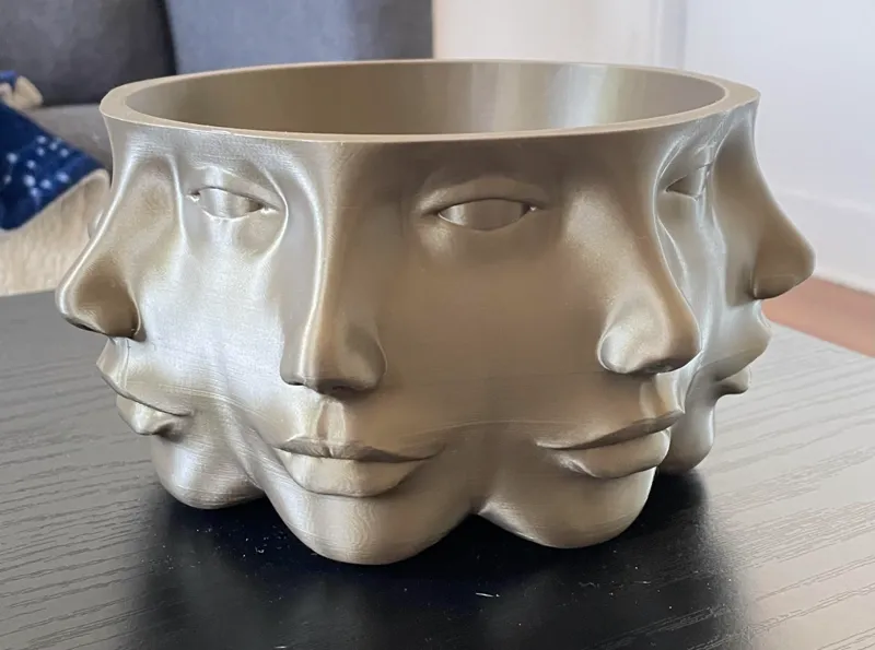 Titi the Multi face bowl/planter