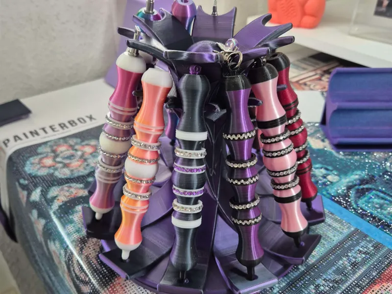 Flowery Pen Holder