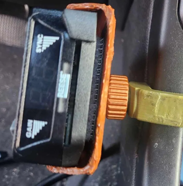 Reese electric brake mount