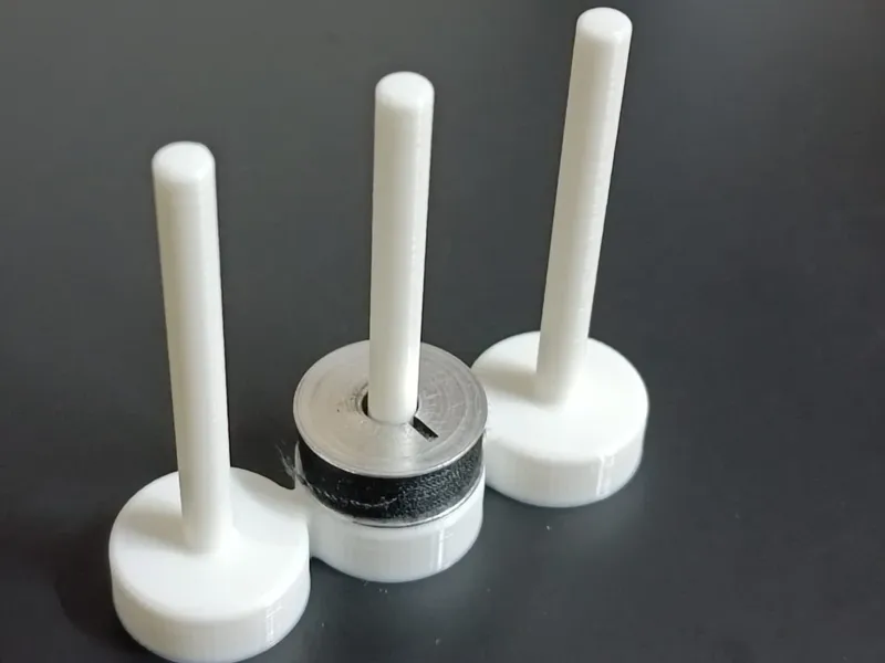 Soporte canilla de coser con imán