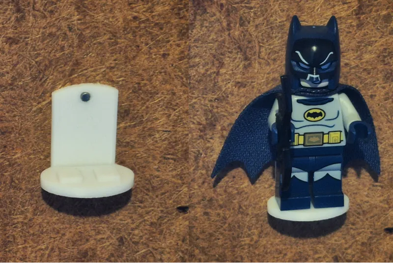 Mini figure wall mount. Fast to print.