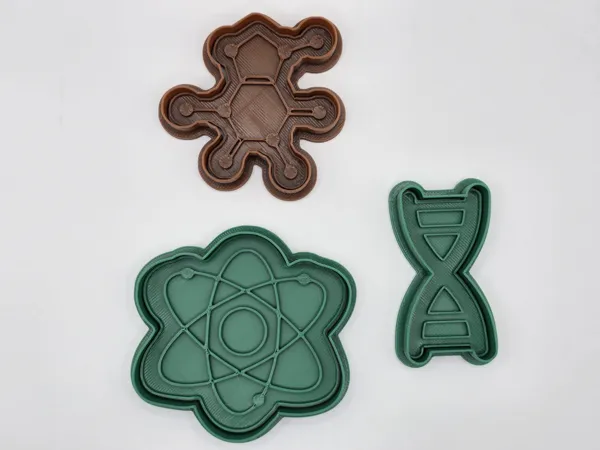 Emporte-pièce ADN, atome et chimie (pâte à modeler)