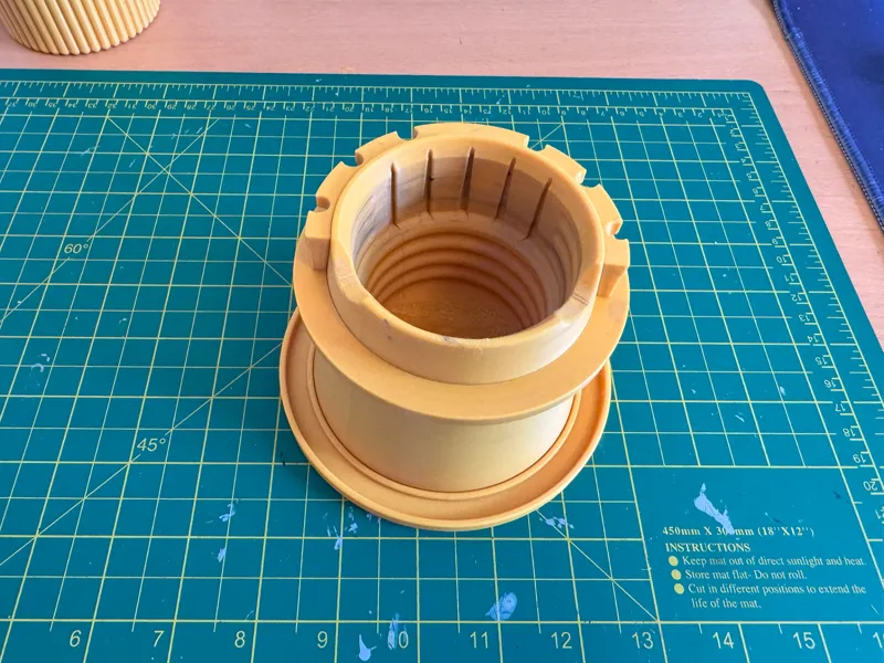 Brush rack and drip tray - Model painting