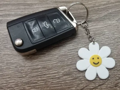 Daisy Keychain