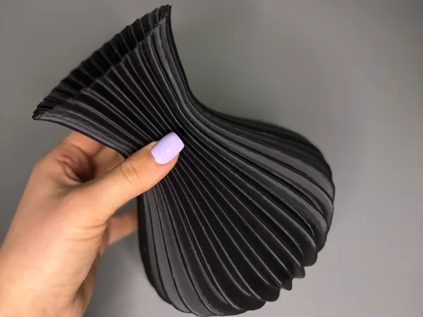 https://makerworld.bblmw.com/makerworld/model/US3559f74b7e87d7/design/2025-04-18_3164f452eb1a1.jpeg