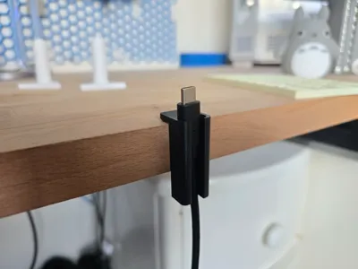 Lenovo USB-C Desk Hanger
