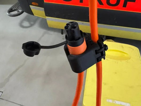 https://makerworld.bblmw.com/makerworld/model/US35656aed367143/design/2025-08-08_be08e9316894c.jpeg