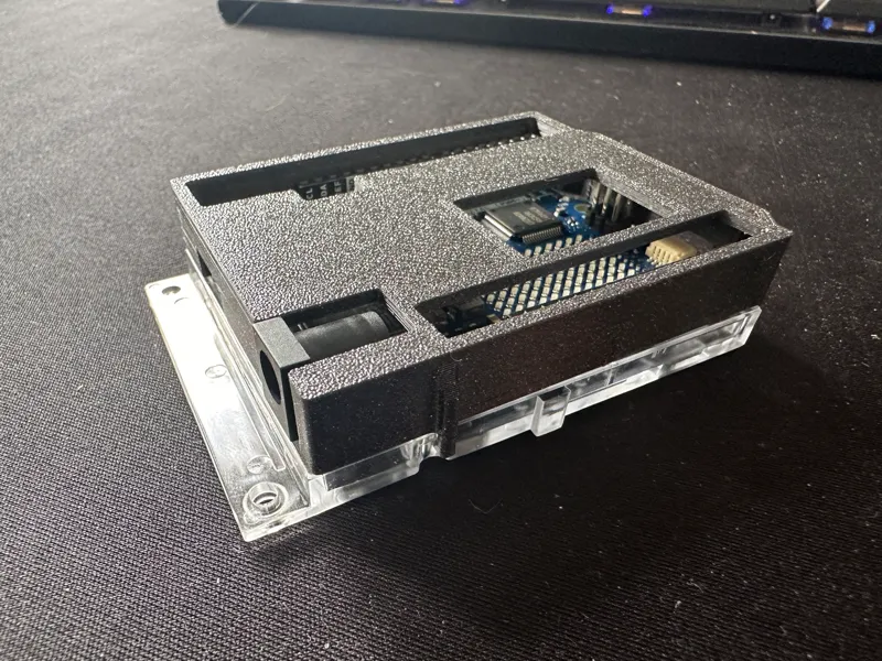 Arduino R4 wifi case 
