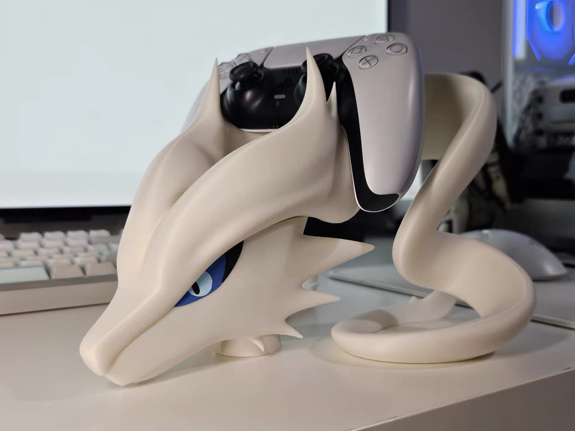 Miniatura 4 do modelo 3D 宝可梦莱希拉姆手柄支架（无需AMS）Reshiram Controller Holder