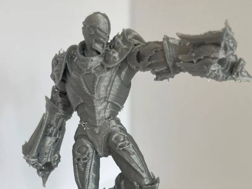 Figurine Iron Man Blood Edge — Marvel Rivals
