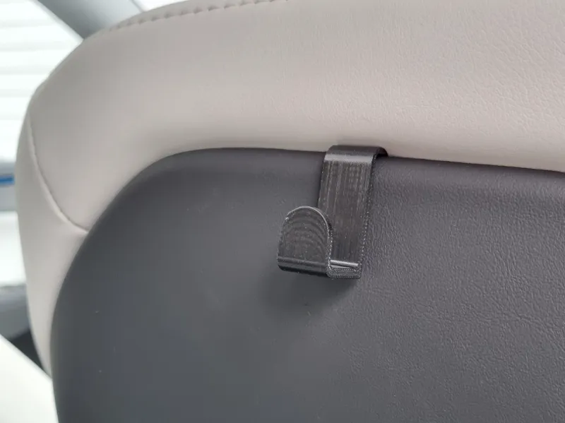 Tesla model Y 2025 Premium (Juniper) seat hooks
