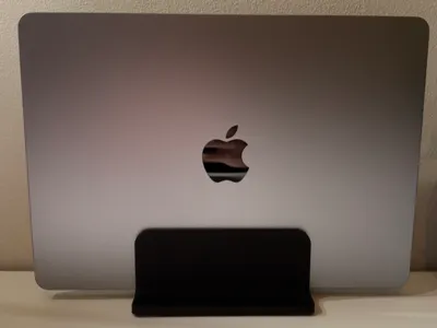 MacBook Air & Neo Stand 