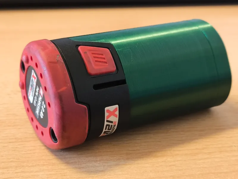 USB-C X12V battery charger V2