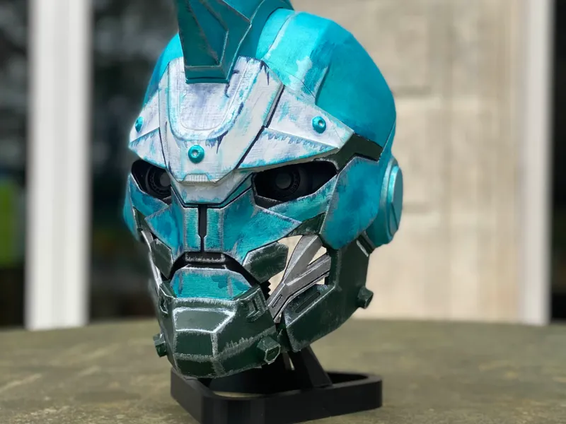 Helmet Table Stand 
