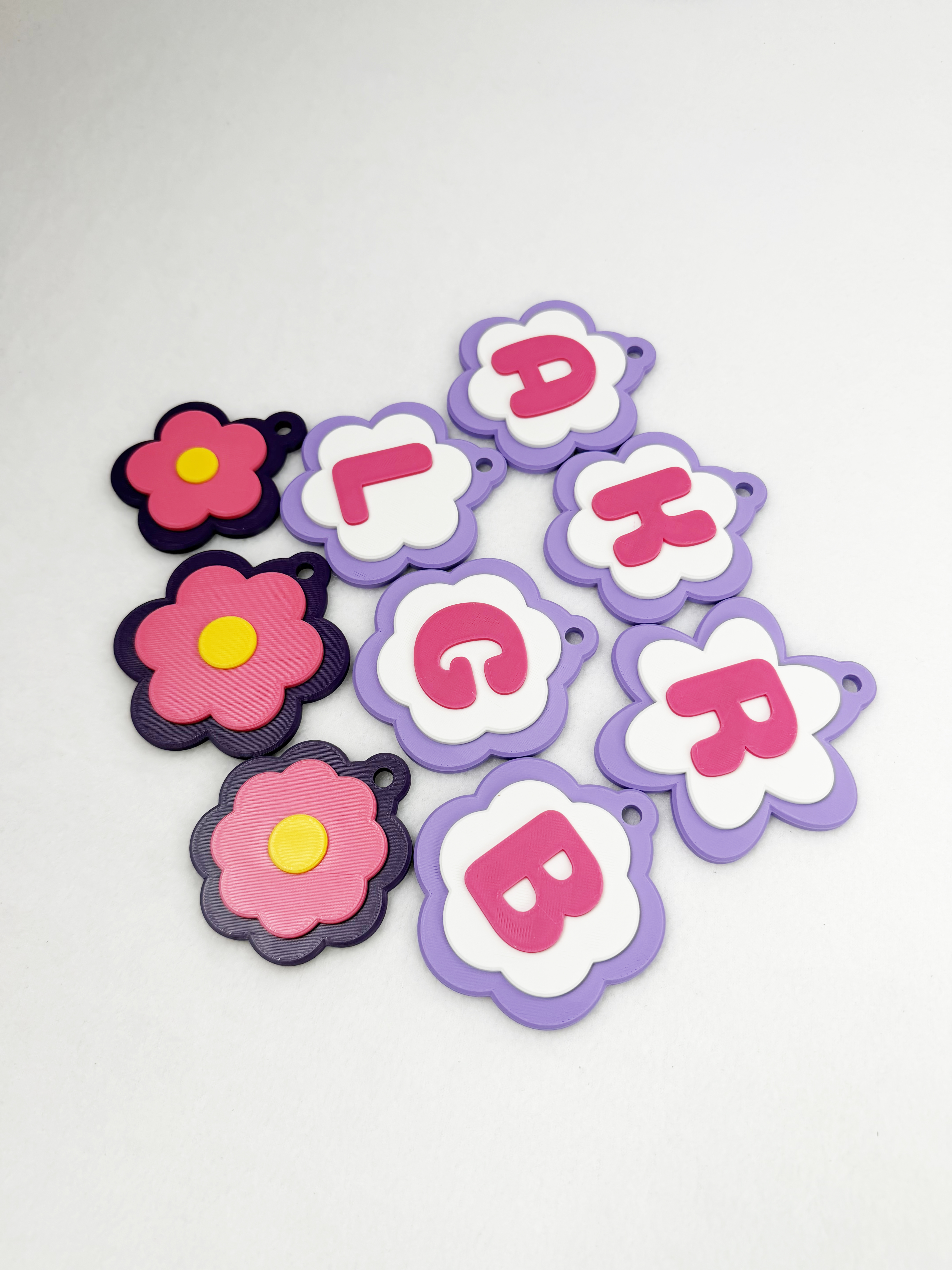 Miniatura 7 do modelo 3D Customizable Daisy Keychains / Wall art
