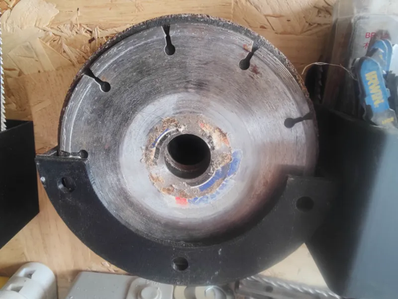 125mm Angel grinder disk holder.