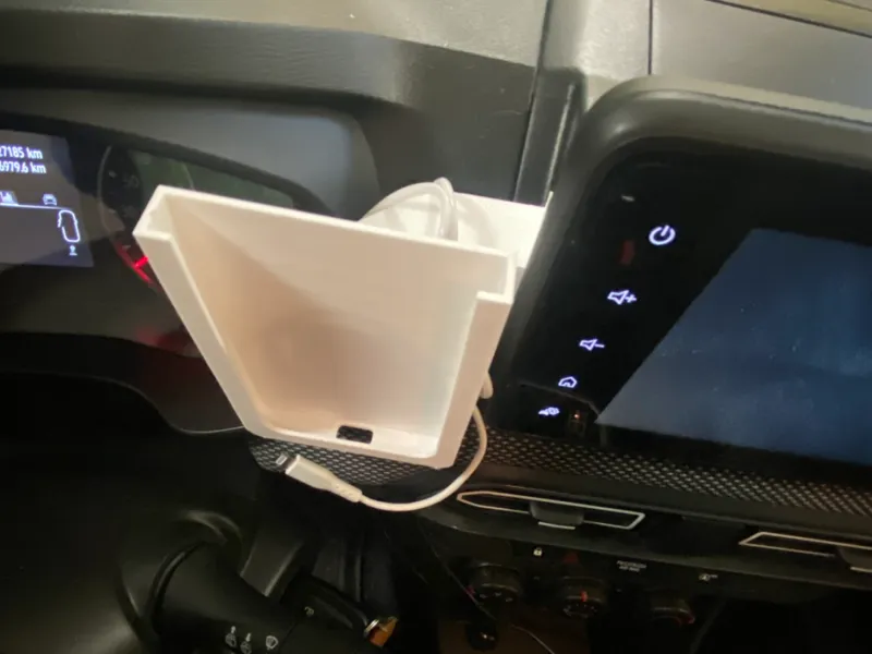 Dacia Sandero III Smartphone Clip Mount
