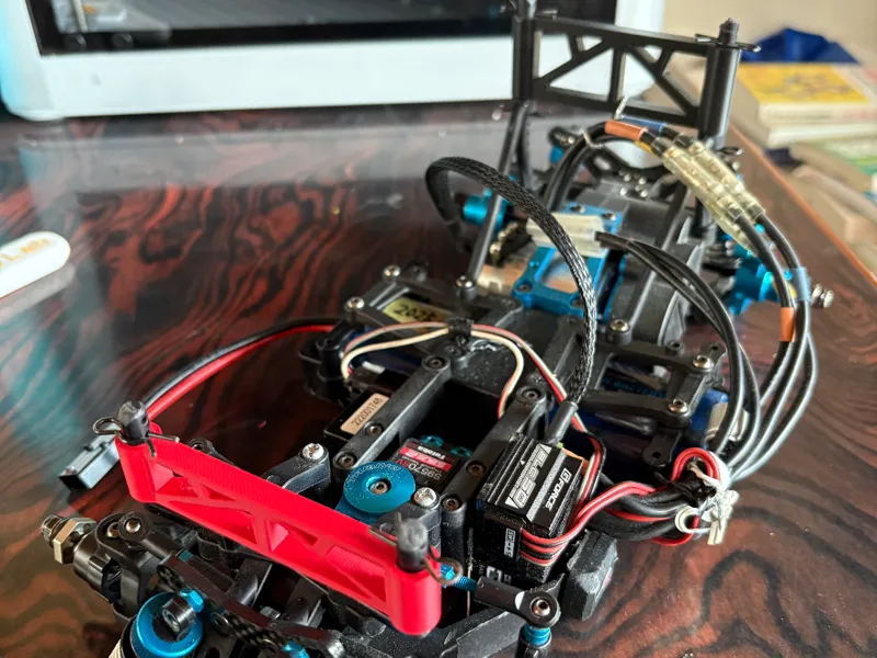 TAMIYA タミヤ　M08用　ボディポスト補強　フロントリアセット