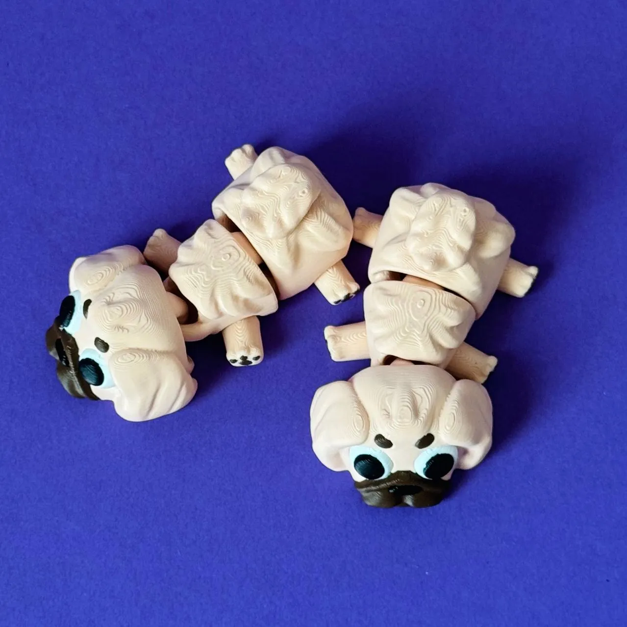Articulated Pekingese - Flexi Dog & Keychain view 3