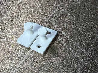 Halter für Geräte