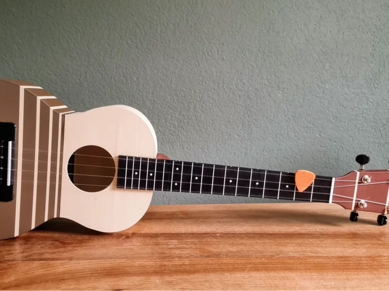 Tenor Ukulele