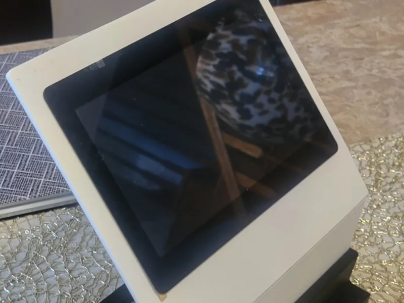 Riverdi 7 inches screen and board stand