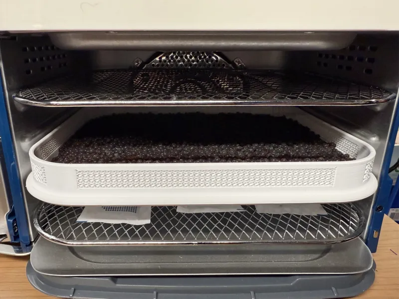 Silica gel drying tray for NESCO Snackmaster Jr.