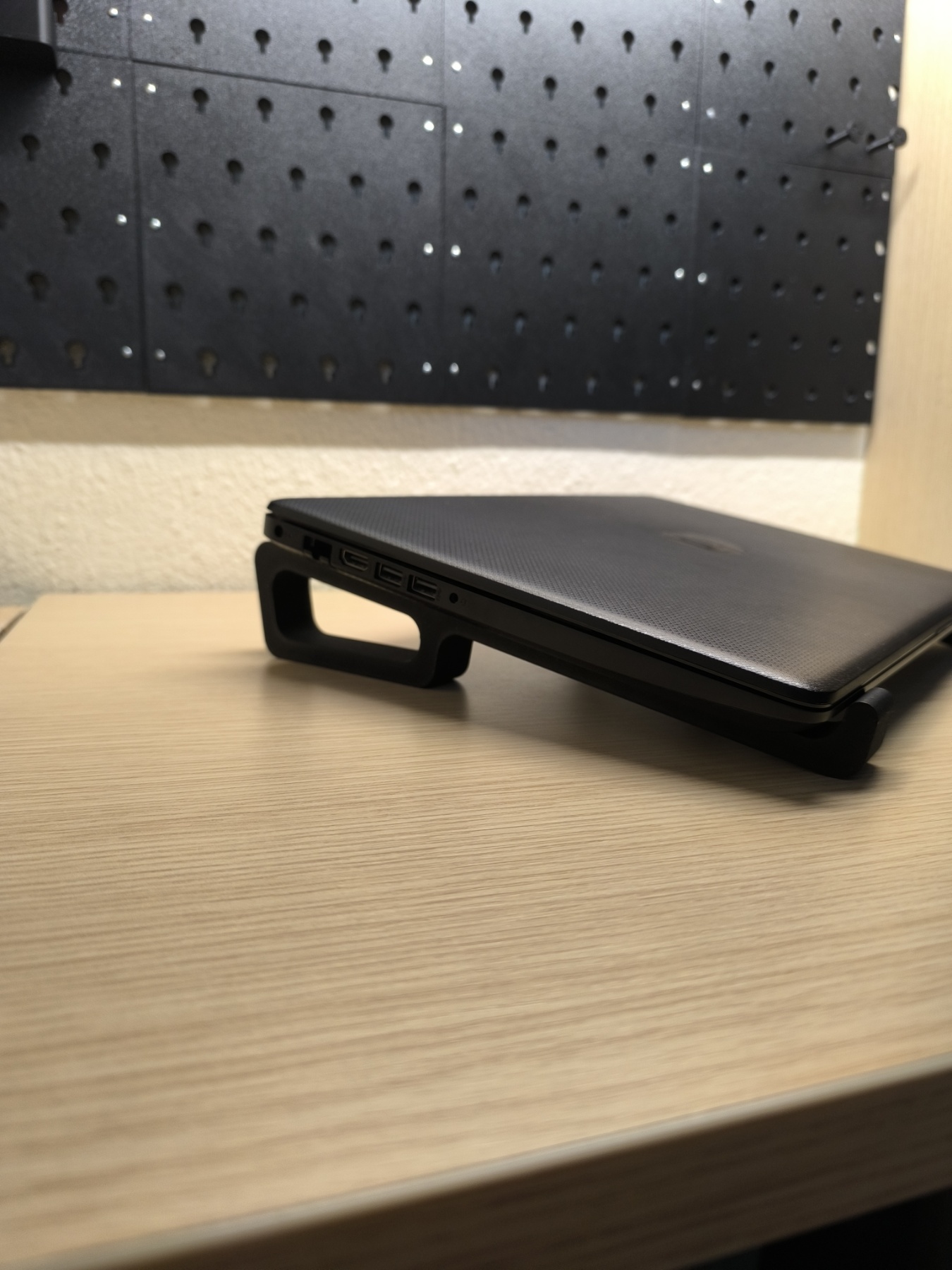 Miniatura 13 do modelo 3D 笔记本电脑支架 Laptop Stand