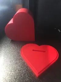 Tirelire en forme de cœur avec couvercle amovible — photo 3