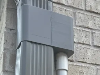 Gutter Rainwater Diverter with Built-in Reservoir