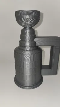 Le Stanley 'cup' — clin d'œil humoristique — photo 1