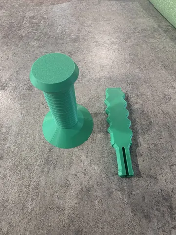 Letrero o emblema decorativo: Pool Noodle Sword Handle — vista de referencia 4