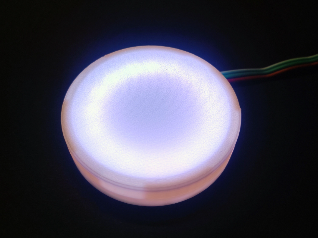 LED kit 001 twist on diy puck 