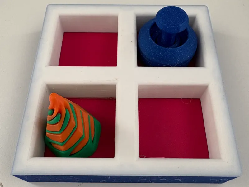 Small desk organizer